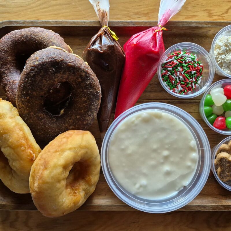 Boîte «Décore tes Beignes à la maison» – Édition de Noël